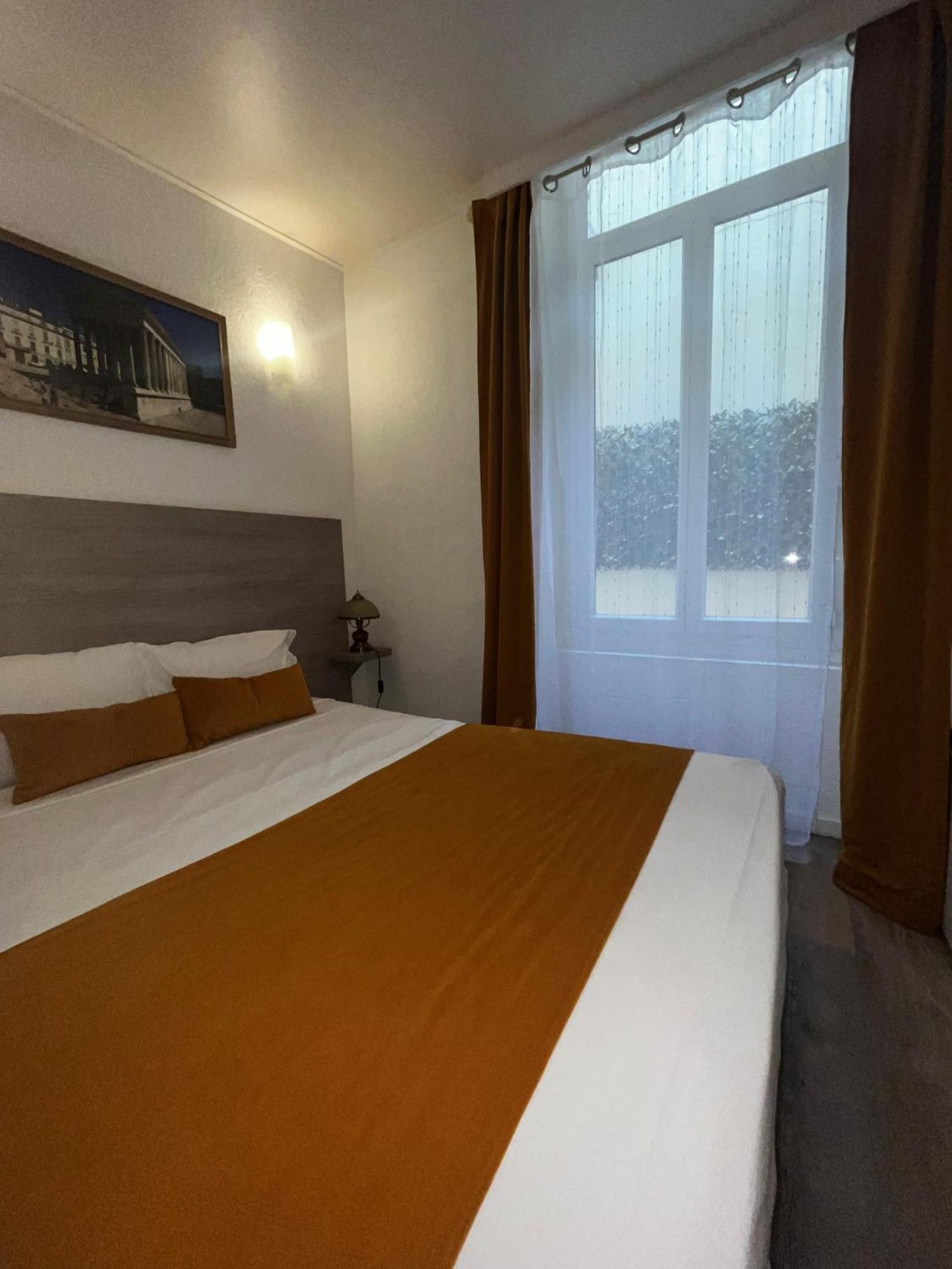 Empire Hotel Nîmes Dış mekan fotoğraf