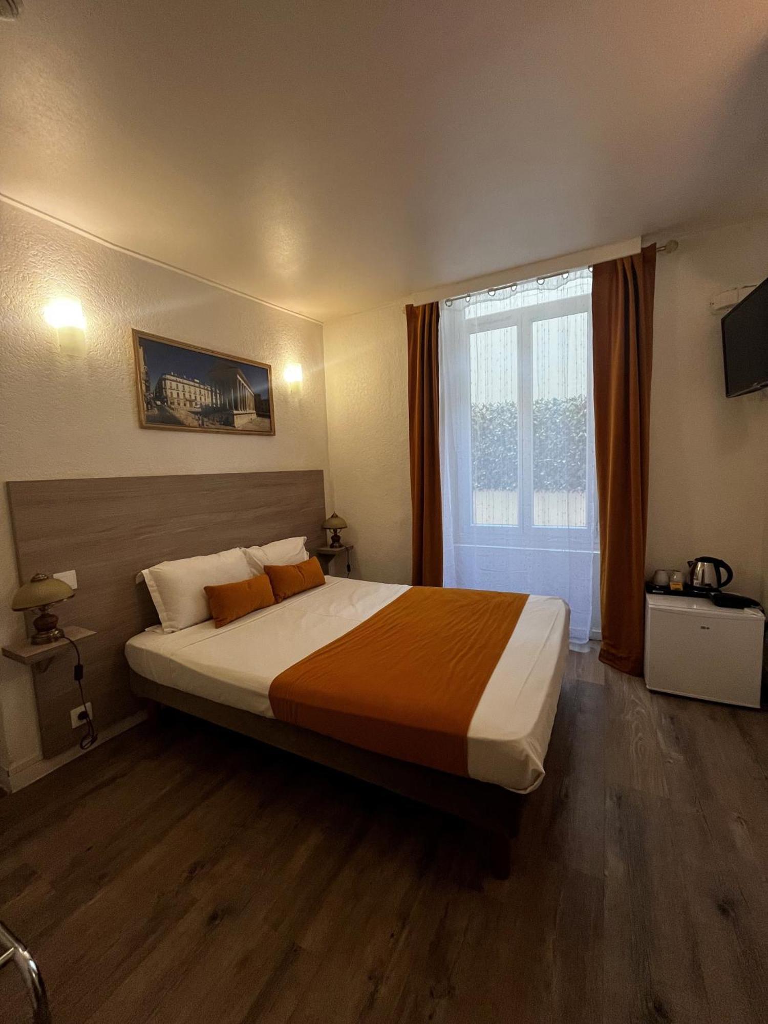 Empire Hotel Nîmes Dış mekan fotoğraf